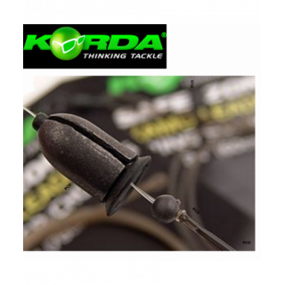 Safe Zone Flying Back Leads Korda Par 6